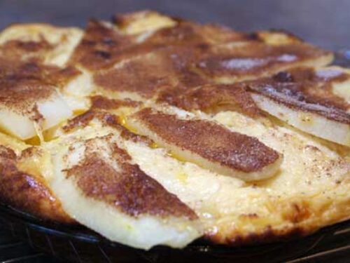 https://www.5dollardinners.com/wp-content/uploads/2009/12/pear-pancakes-4-500x375.jpg